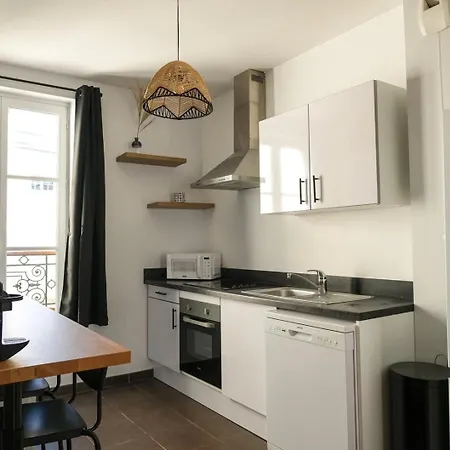 Apartment La Cour Des Senteurs / F2 Chateau De Versailles