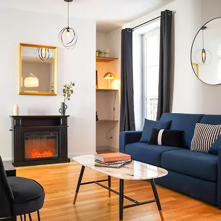 Apartamento La Cour Des Senteurs / F2 Chateau De