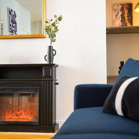 Apartment La Cour Des Senteurs / F2 Chateau De