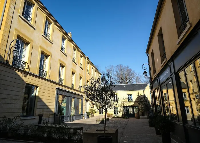 Apartamento La Cour Des Senteurs / F2 Chateau De